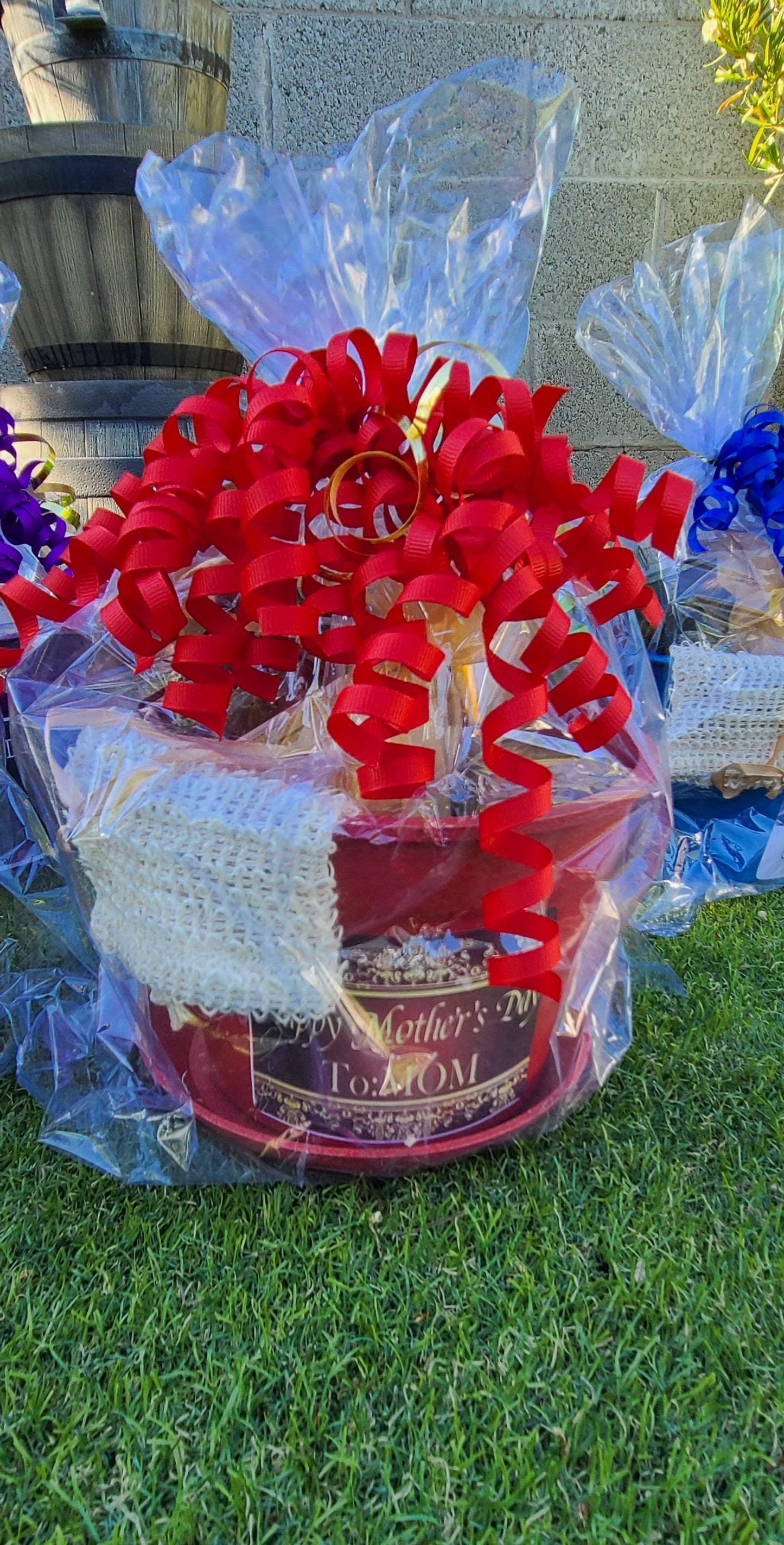 Giving Basket - Option w/ 2 Soaps