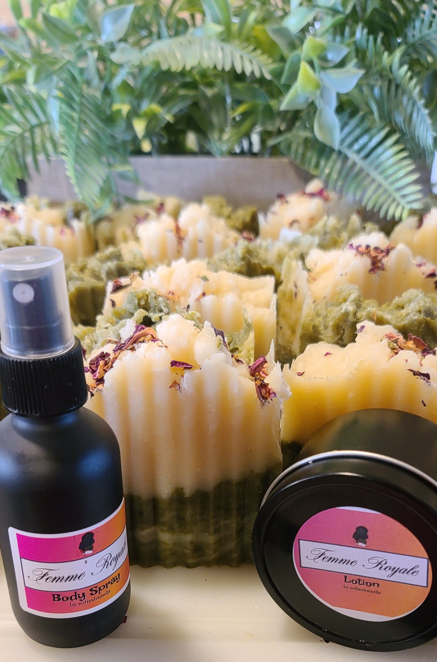 Femme Royale Body Bar