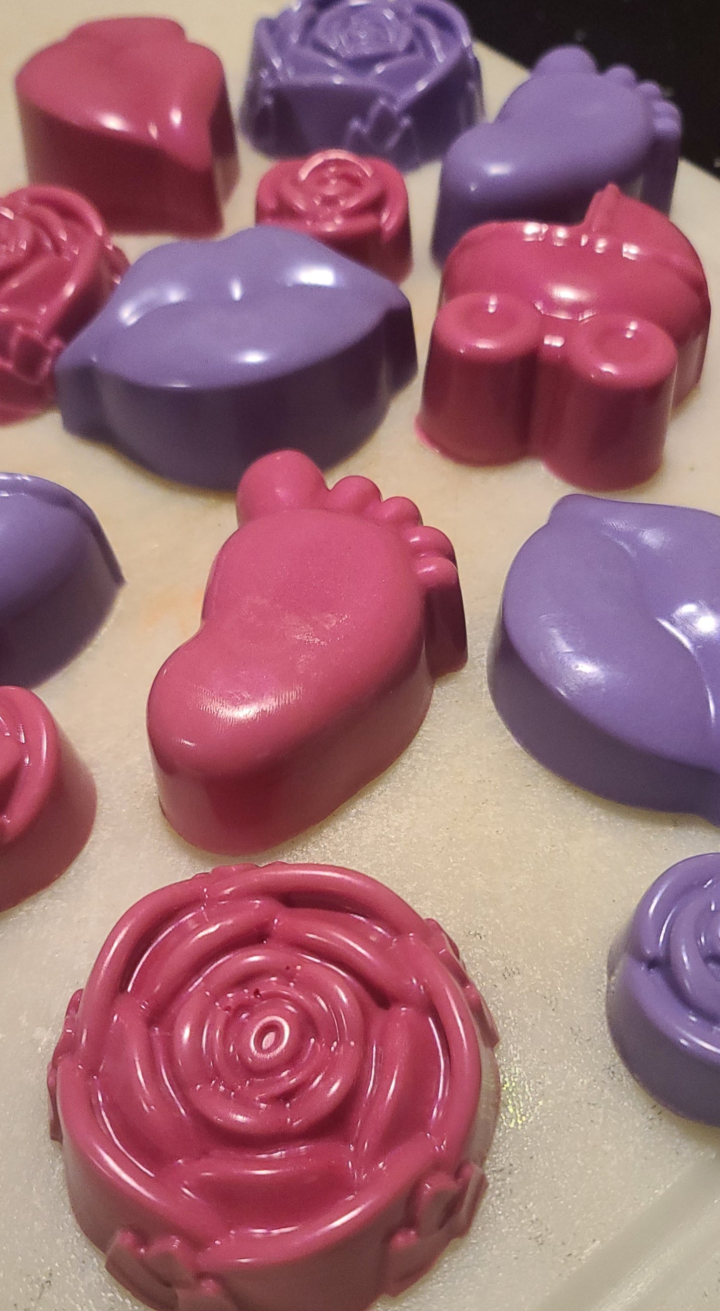 Custom Décor Themed Soaps