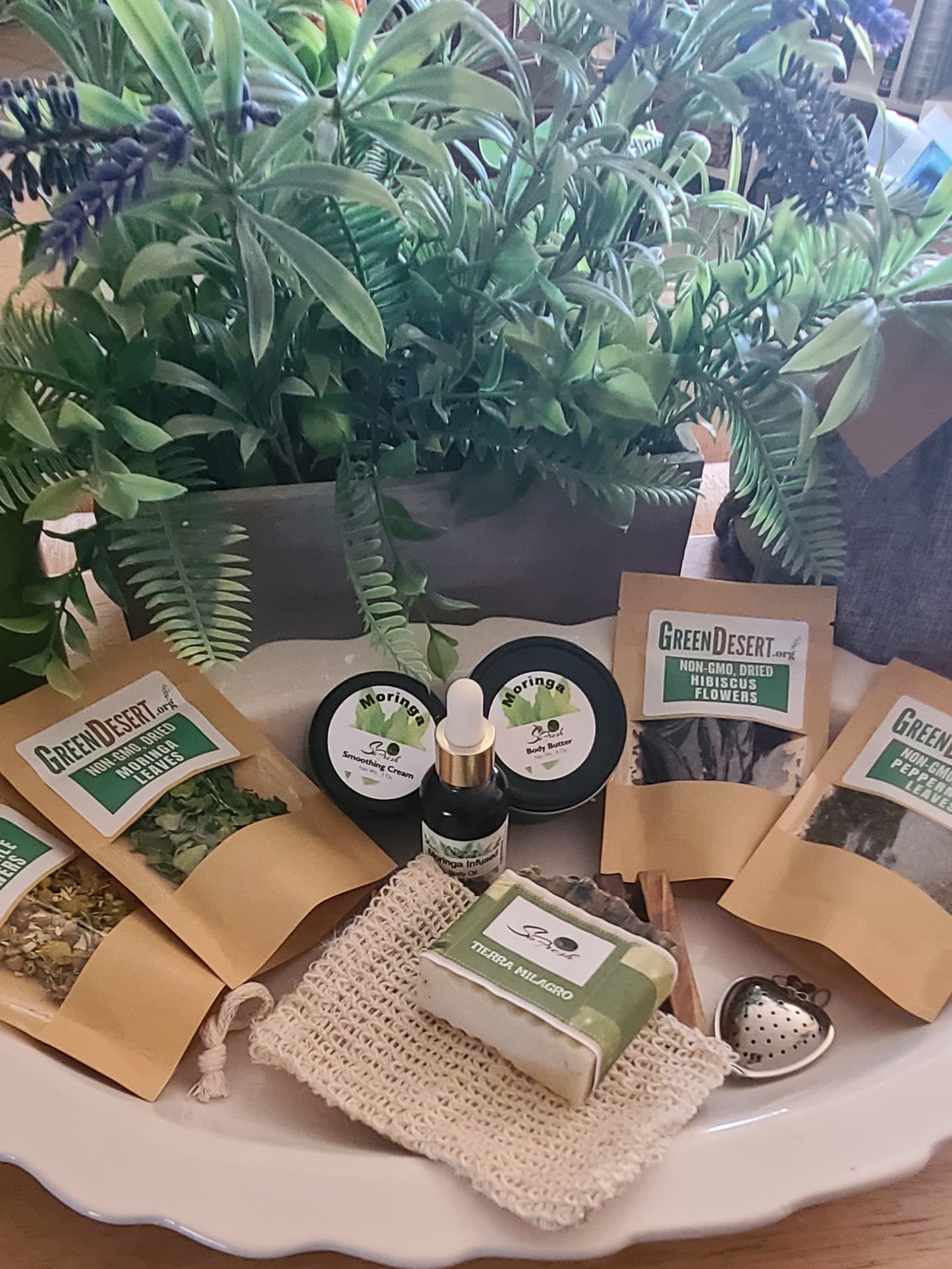 Moringa Gift Basket Set